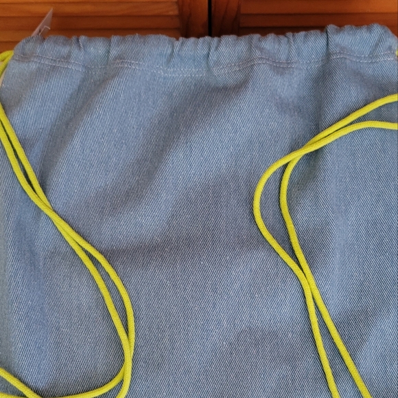 NWT Disney Pirates of the Caribbean Drawstring Backpack - Picture 6 of 6